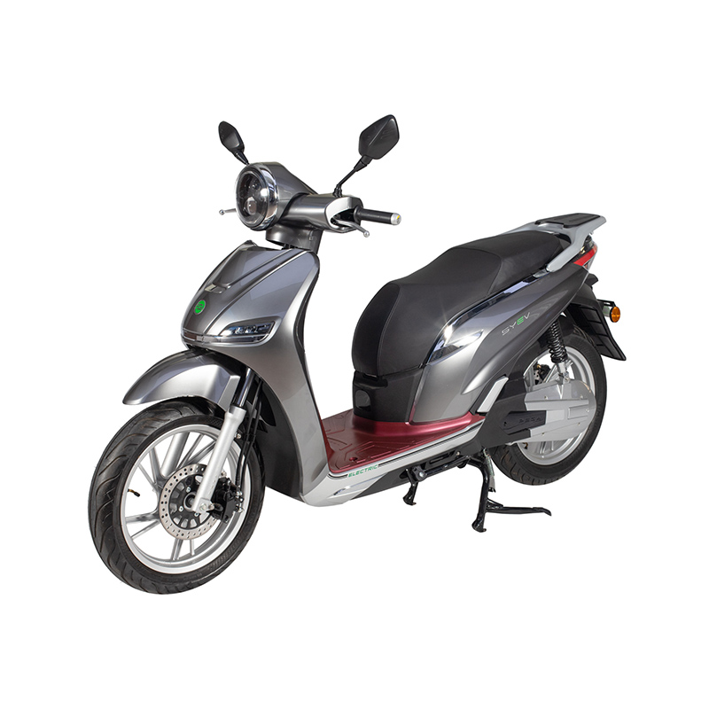 Qual é a diferença entre uma bicicleta elétrica com tração central e uma bicicleta elétrica com tração central em termos de eficiência?